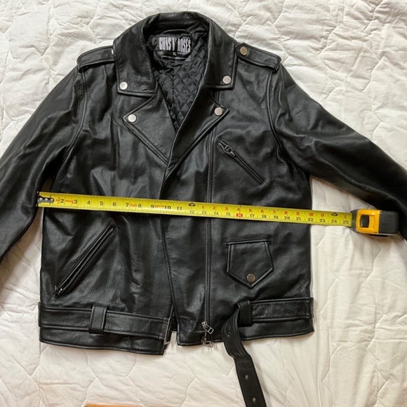 Official Guns and Roses woman’s leather jacket - Picture 4 of 7